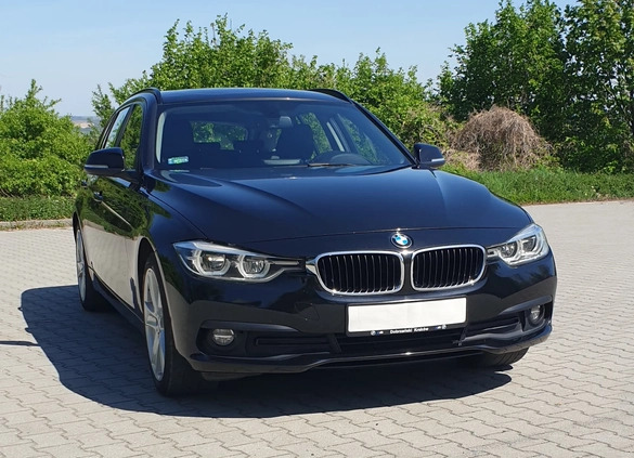 BMW Seria 3 cena 58000 przebieg: 252000, rok produkcji 2016 z Proszowice małe 37